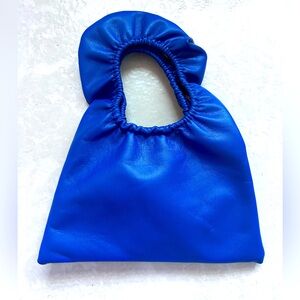 💥New💥 Yik Fung Royal Blue Handmade Ruched Fine Grain Leather Luxury Purse🇭🇰